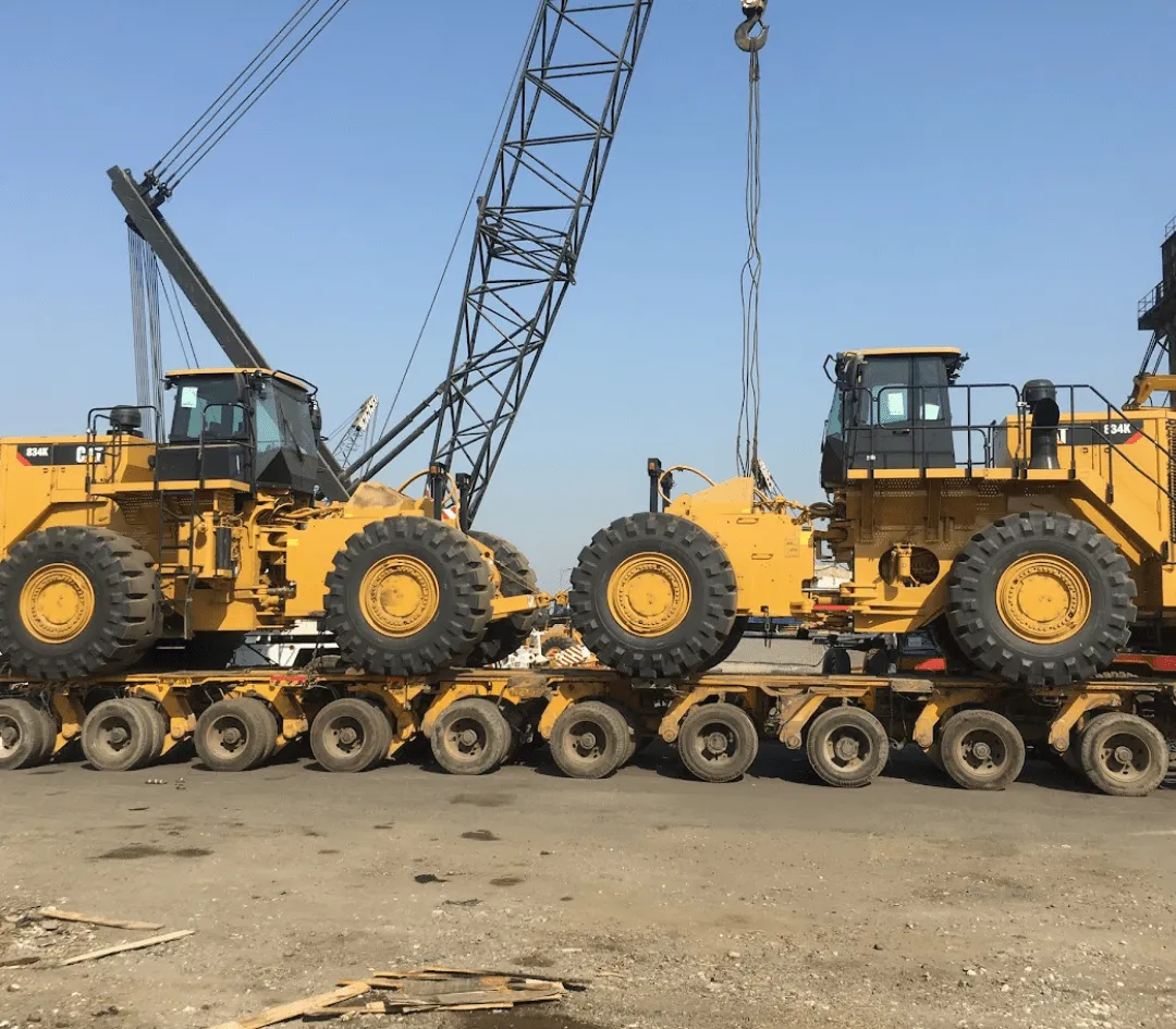 CARGO: WHEEL DOZERS + SHOVELS + DUMPERS + REAR DUMPERS (4 – 5 COMPLETED SHIPMENTS) 